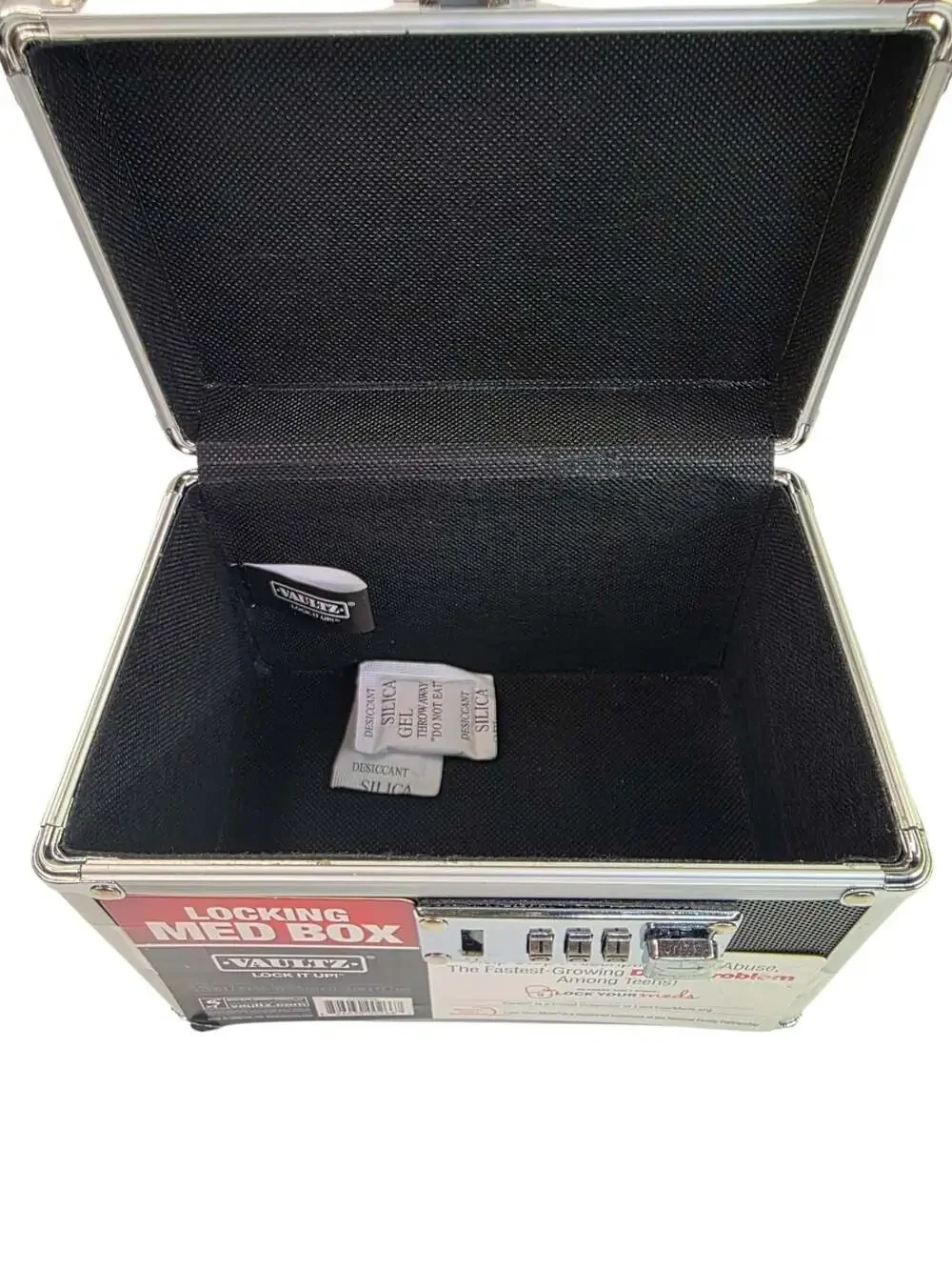 Vaultz Locking Med Box 5.25 in x 7 in x 5 in Combination Lock Black